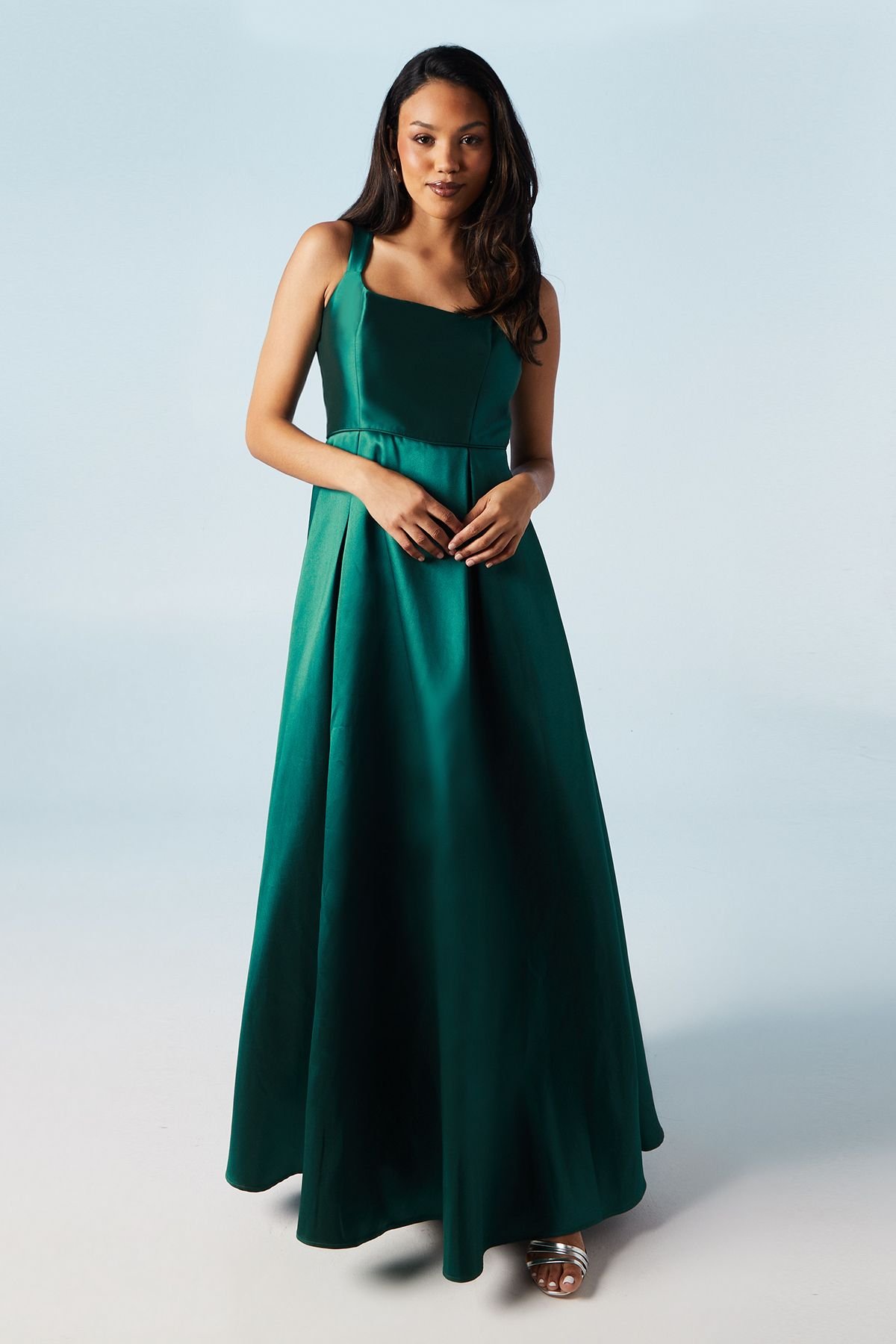 Coast Coast Women's Scoop Neck Full Skirted Twill Bridesmaid Dress in Emerald - 2