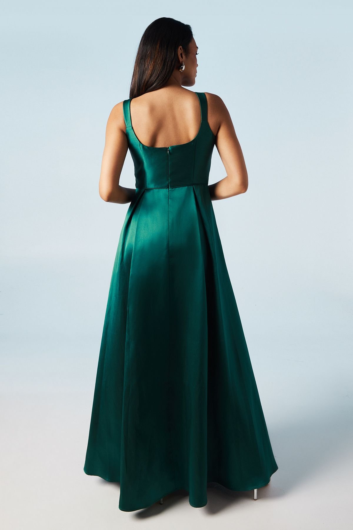 Coast Coast Women's Scoop Neck Full Skirted Twill Bridesmaid Dress in Emerald - 3