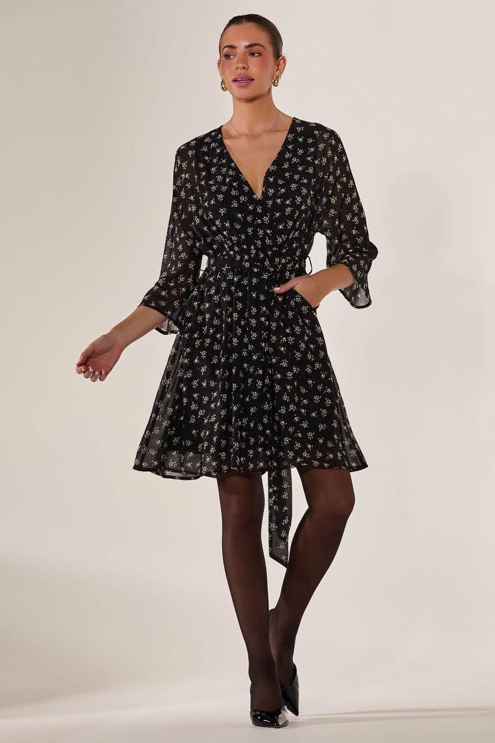 Jolie Moi Jolie Moi Women's Chiffon 3/4 Sleeve Mini Dress in Black