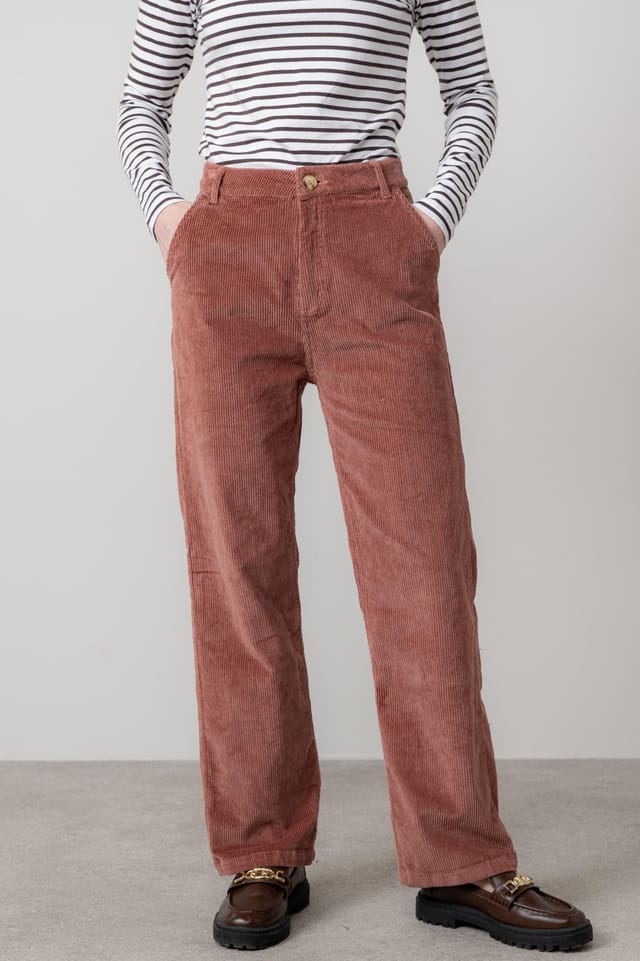 Lily & Me Lily & Me Women's Strachan Stretch Jumbo Cord Wide Leg Trousers in Dusty Pink - 3