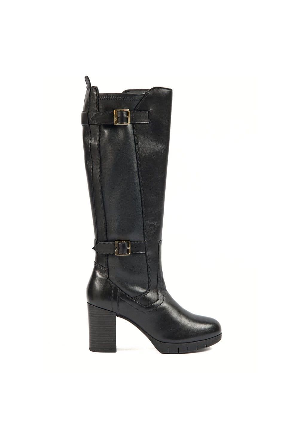 Pod Pod Women's Nitika Boot in Black - 4