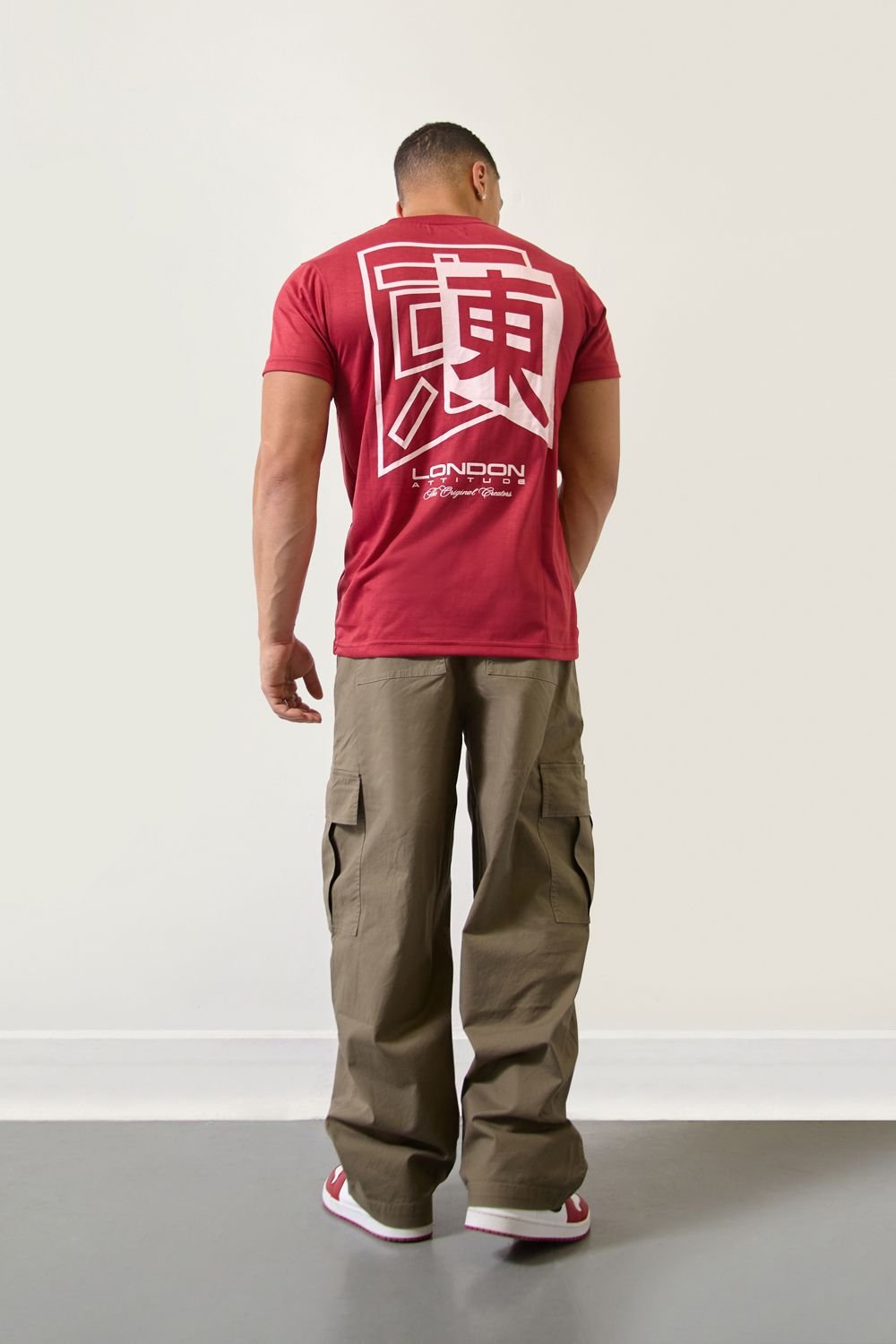 LONDON ATTITUDE LONDON ATTITUDE Men's Maroon Japanese-inspired T-Shirt - 2