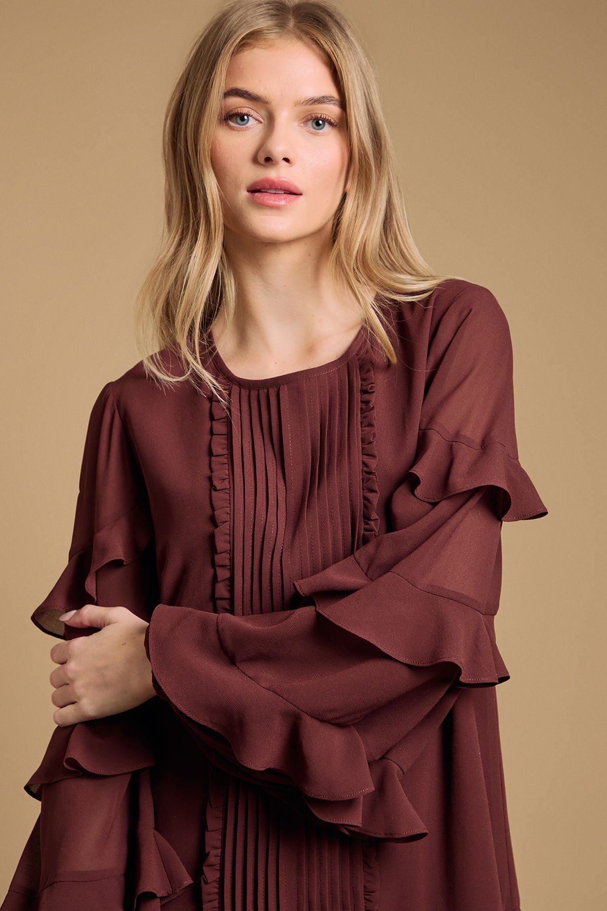 Oasis Oasis Women's Ruffle Tiered Mini Dress in Chocolate - 4