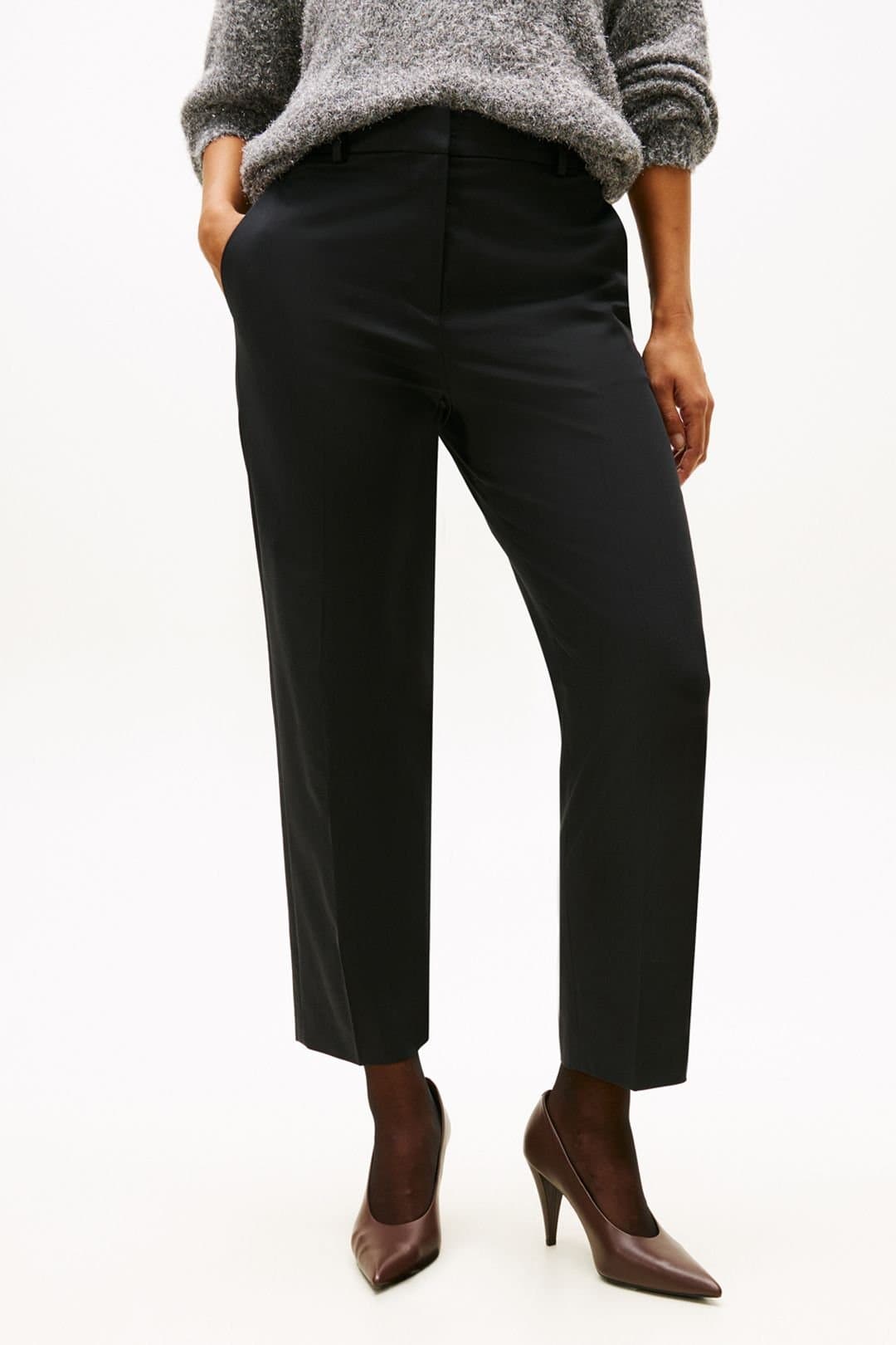 Tommy Hilfiger Tommy Hilfiger Women's Co Slim Straight Chino Black