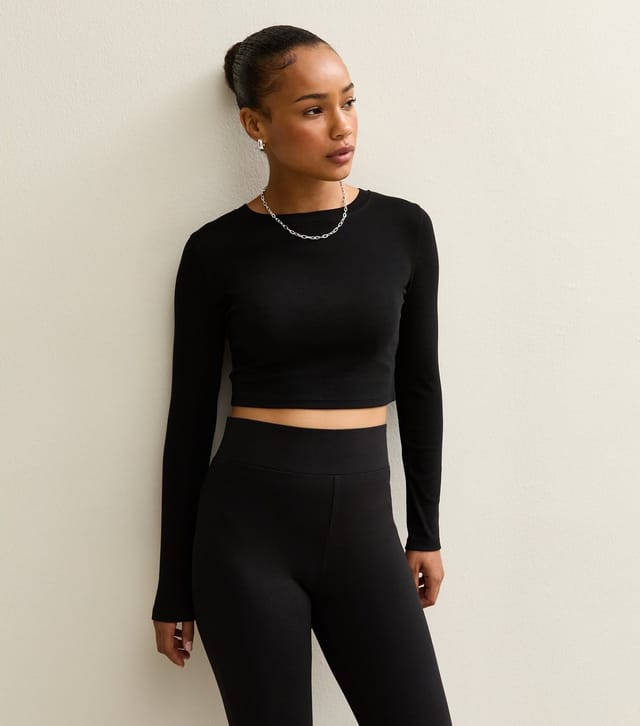 New Look Women's Petite Black Crew Neck Long Sleeve Top New Look - 2