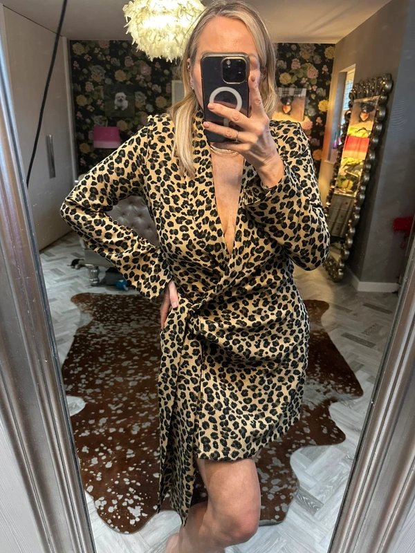 Never Fully Dressed Gorgeous Never Fully Dressed heavyweight blazer dress size M - 1