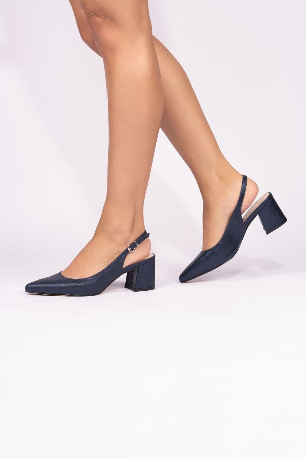 Paradox London Paradox London Women's Wide Fit 'Flynn' Mid Block Heel Sling Back Court Shoes in Navy - 4
