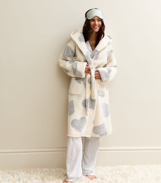 New Look Women's Grey Heart Pattern Borg Texture Robe New Look - 2