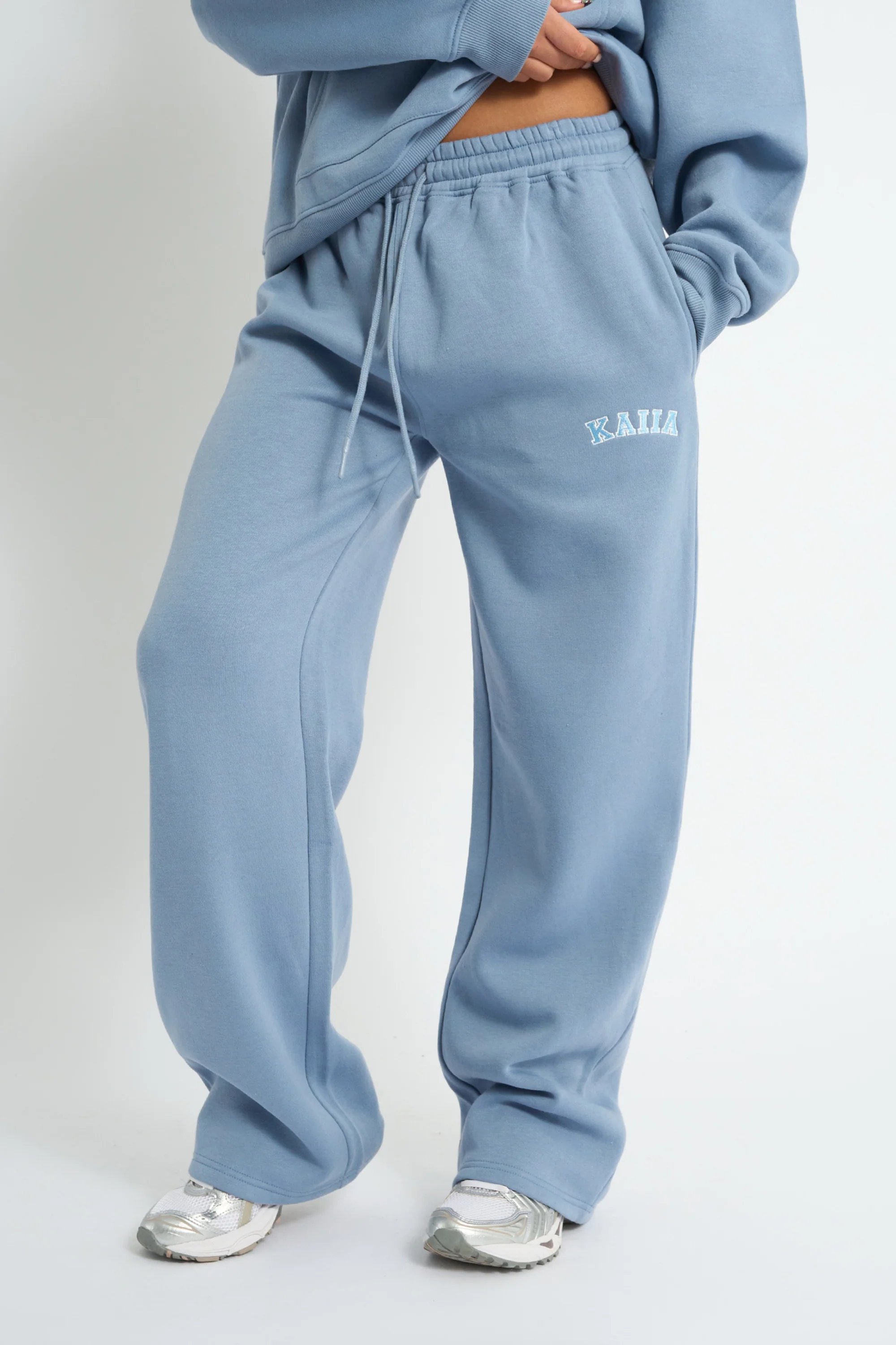 Kaiia Kaiia Logo Wide Leg Joggers Vintage Blue - 2