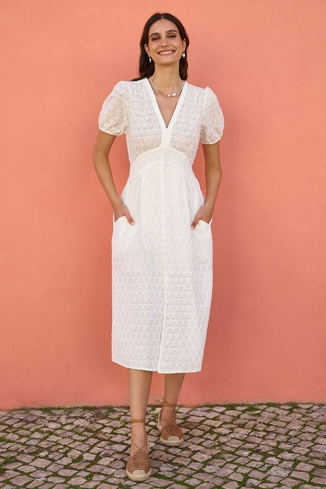 Yumi Yumi Women's White Broderie Anglaise Midi Dress With Split Hemline - 3