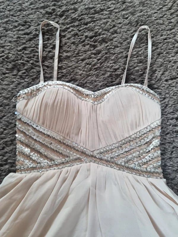 New Look New Look sweetheart neckline sequin detailing dress sizs S/M