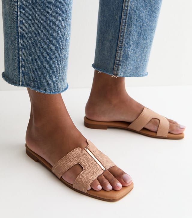 New Look Women's Pink Grained Faux Leather Metal Bar Mule Sandals Vegan New Look - 2