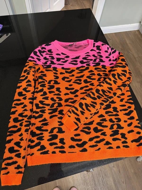 ASOS Animal print jumper ASOS size 10