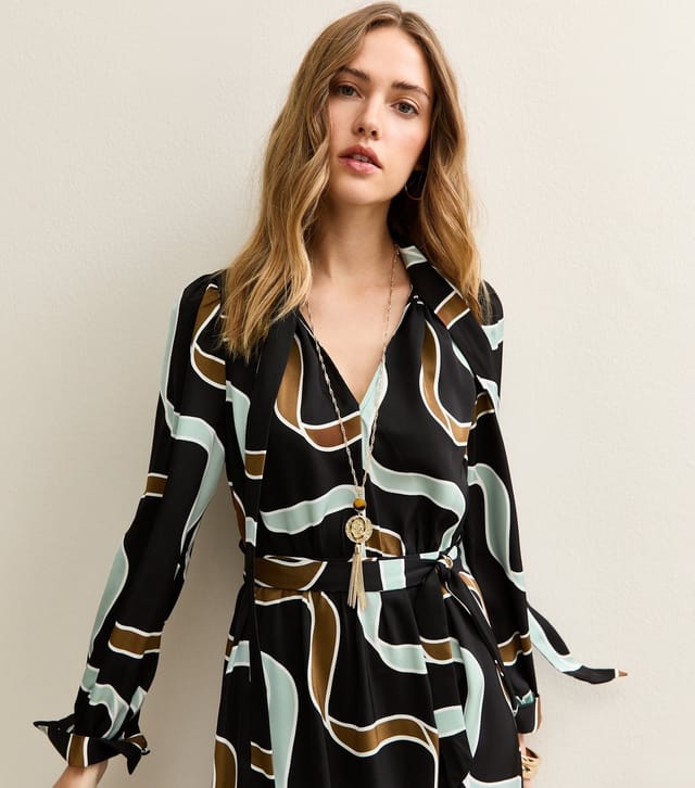 New Look Women's Light Blue and Brown Ribbon Long Sleeve Pussybow Midi Dress New Look - 2