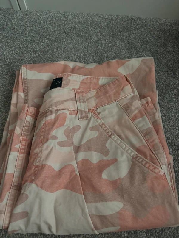 ASOS ASOS pink cargo pants