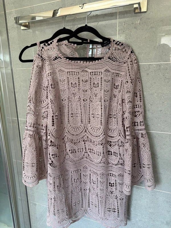 New Look Dress. Crochet. Party. Flutter sleeve 14-16. Occasion. Stunning. Party. Holiday.
