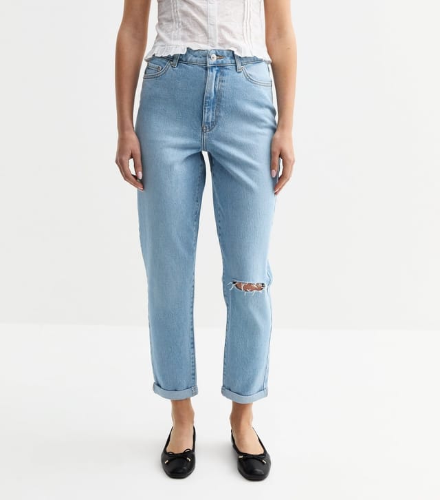 New Look Women's Light Blue Tori Ripped Knee Cropped Jeans New Look - 3