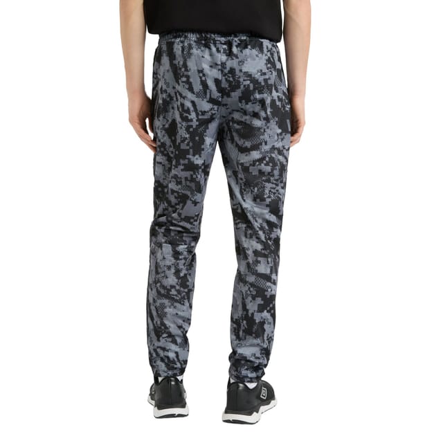 Umbro Umbro Men's Taped Tracksuit Bottoms in Black - 2