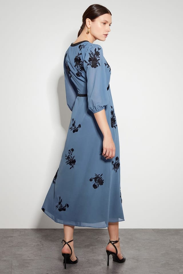 Monsoon Monsoon Women's Tessa V-Neck Floral Midi Dress in Blue - 3