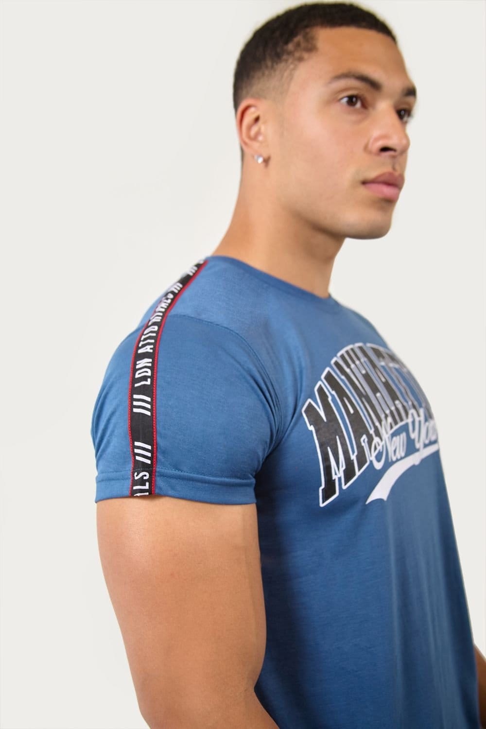 LONDON ATTITUDE LONDON ATTITUDE Men's Teal Blue Manhattan Regular Fit T-Shirt with Logo Tape Detailing - 4