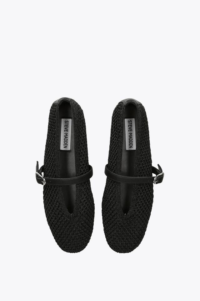 Steve Madden STEVE MADDEN Women's 'Gayla' Flats in Black - 2