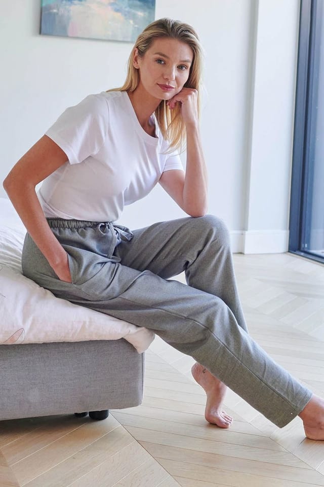 British Boxers British Boxers Women's "Orkney" Herringbone Brushed Cotton Pyjama Trousers in Light Green - 2