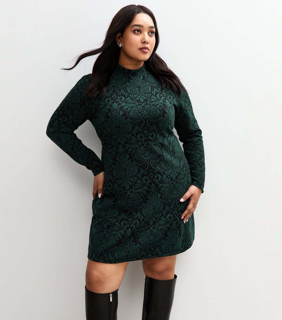 New Look Women's Plus Size Green Jacquard Mini Dress Curves New Look