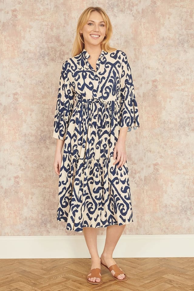 Yumi Yumi Women's Navy Block Print Kaftan in Ivory - 2