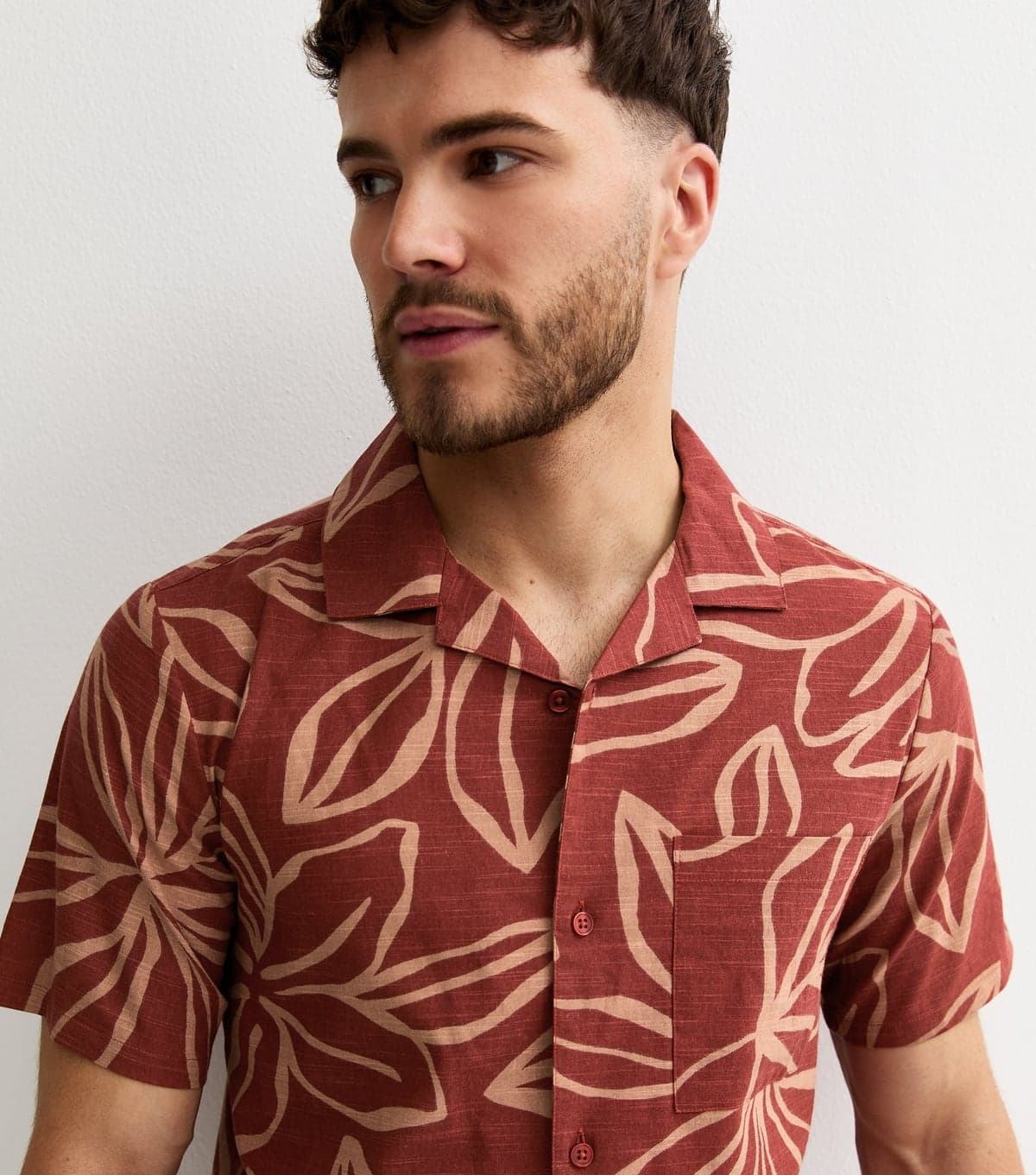 New Look Men's Short Sleeve Reg Longline Floral Sketch Shirt New Look