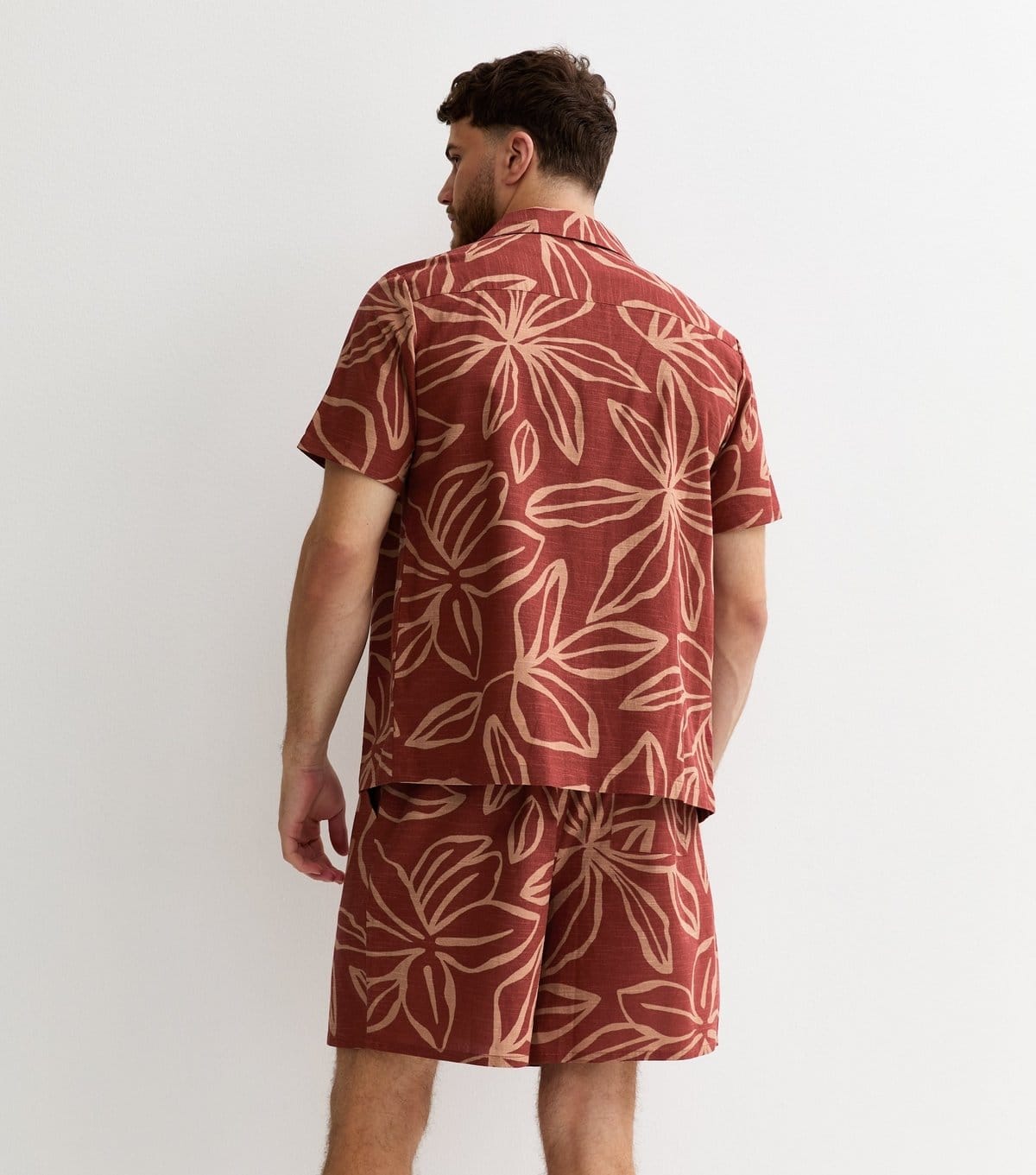 New Look Men's Short Sleeve Reg Longline Floral Sketch Shirt New Look - 4