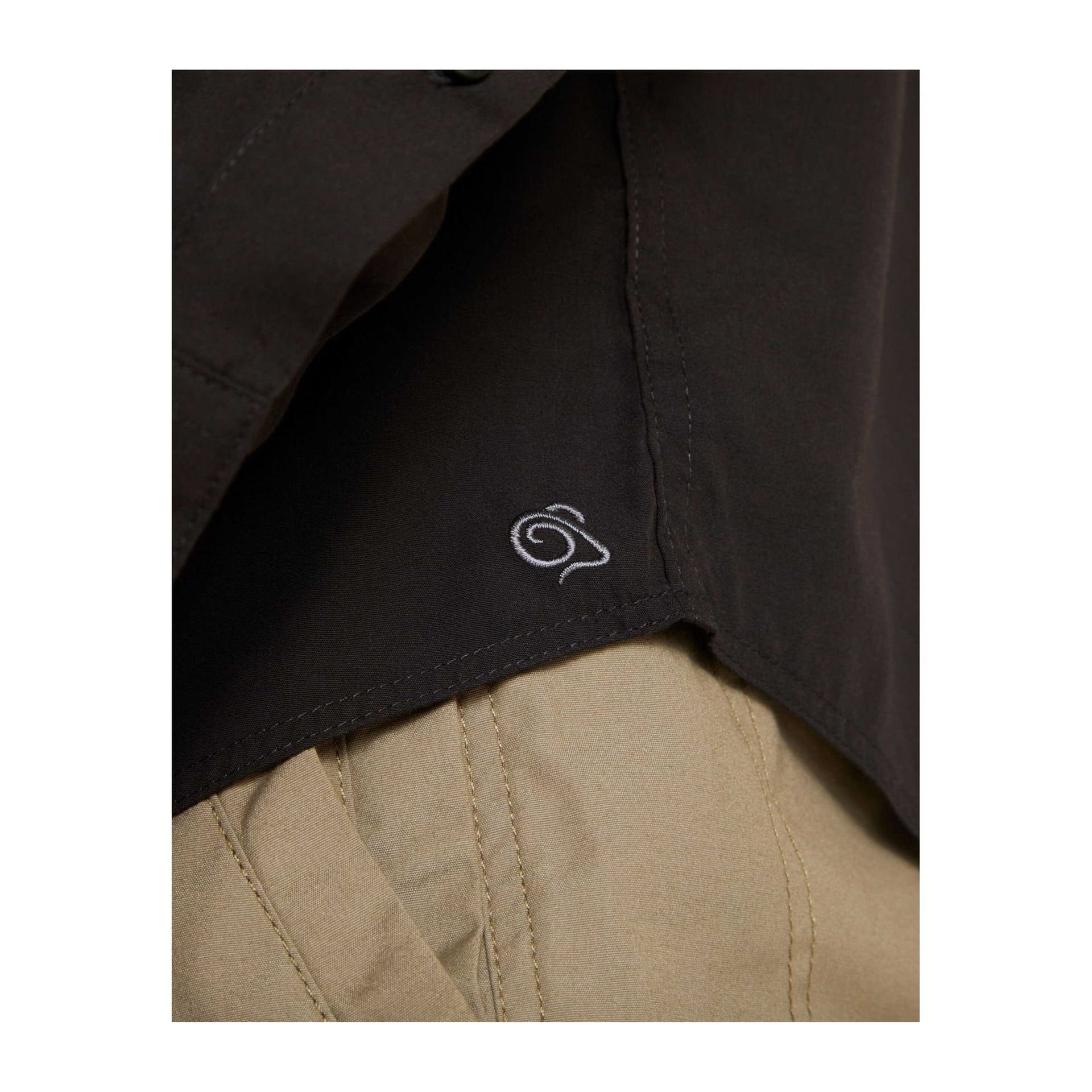 Craghoppers Craghoppers Men's Kiwi Long-Sleeved Shirt in Black - 4