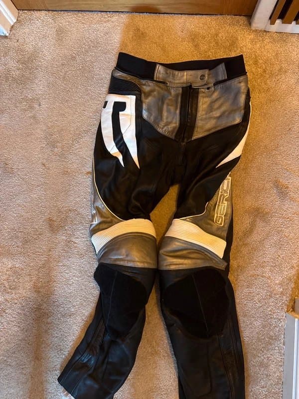 Hein-Gericke Unisex biker 2 piece leathers