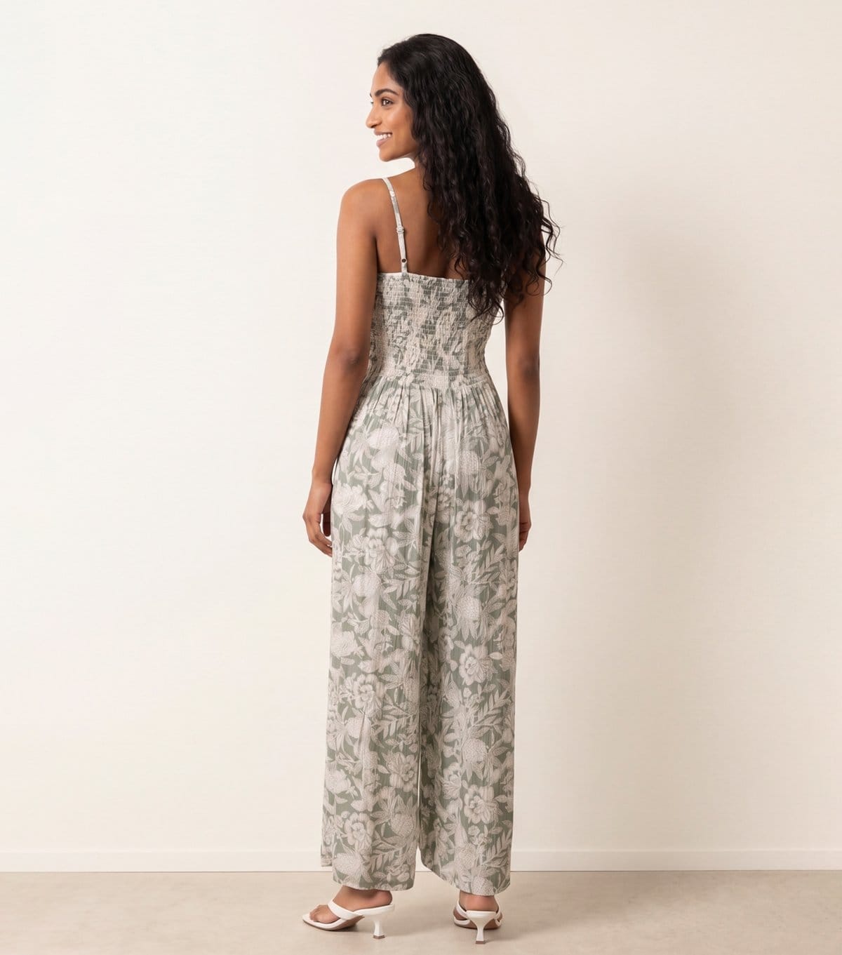 Blue Vanilla Women's Light Green Shirred Wide Leg Jumpsuit Blue Vanilla New Look - 4