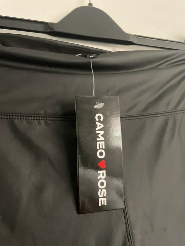 New Look Leather look leggings