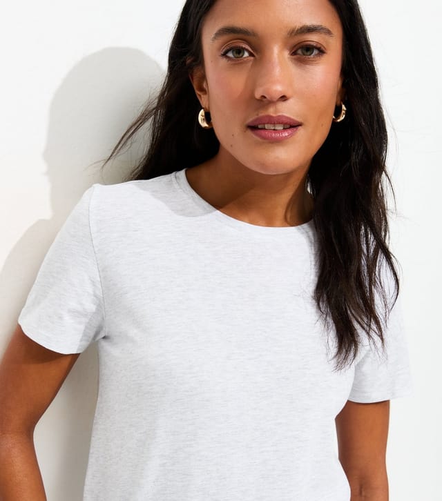 New Look Women's Maternity Pack of 3 Grey Crew Neck T-Shirts New Look - 2