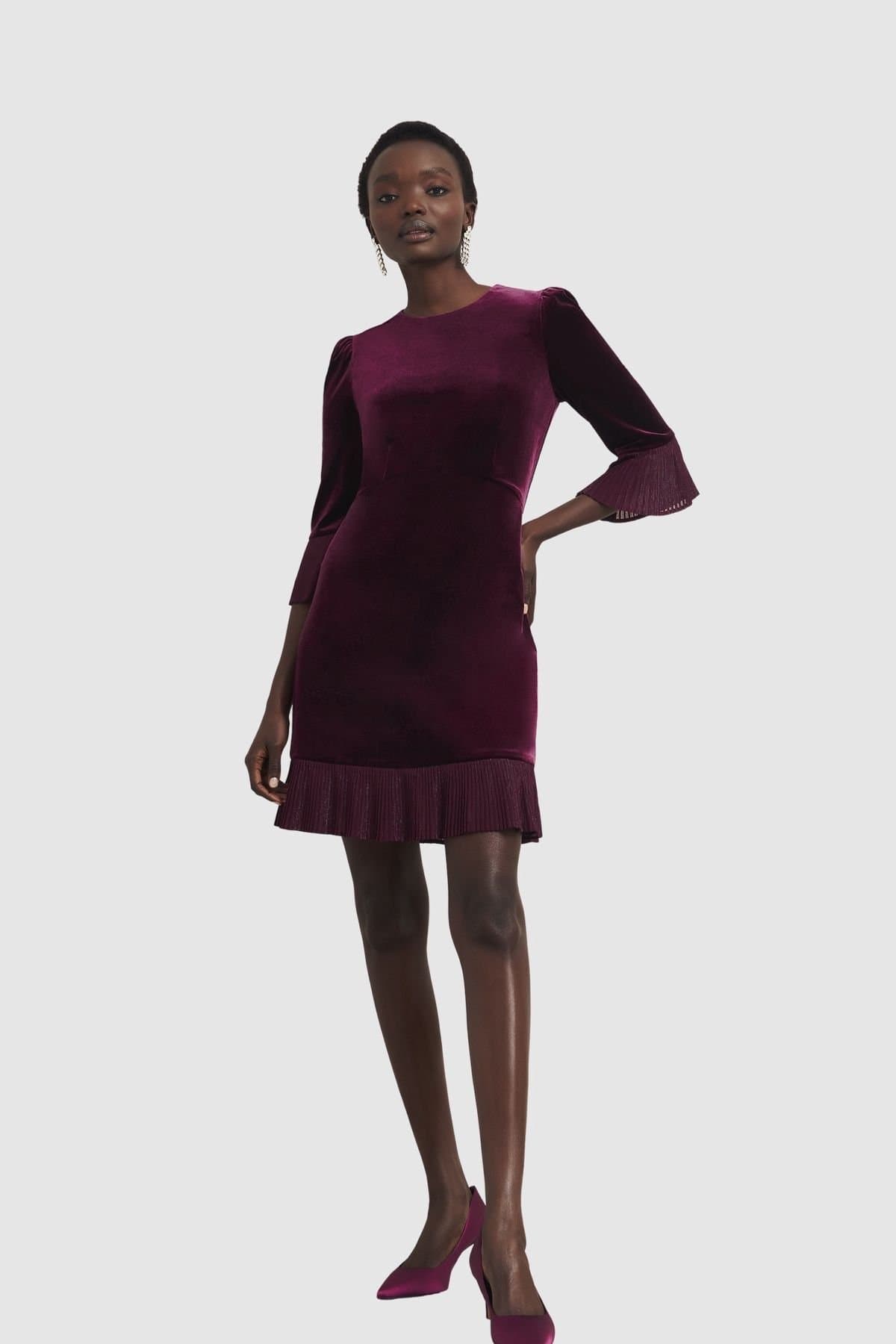 Hobbs London Hobbs London Women's Ashley Velvet Pleated Hem Shift Dress in Plum