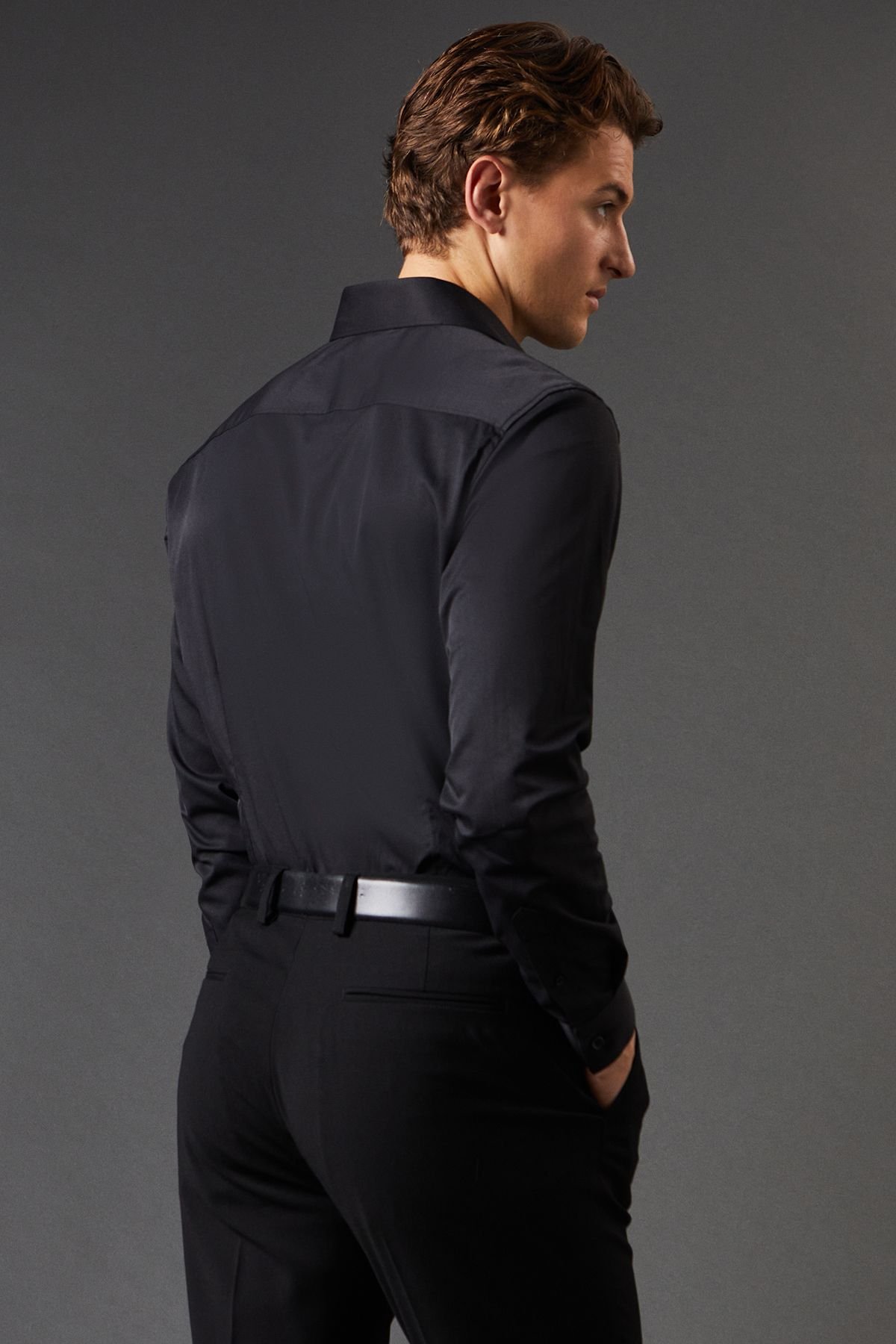 Burton Burton Men's Black Slim Fit Long Sleeve Easy Iron Shirt - 3