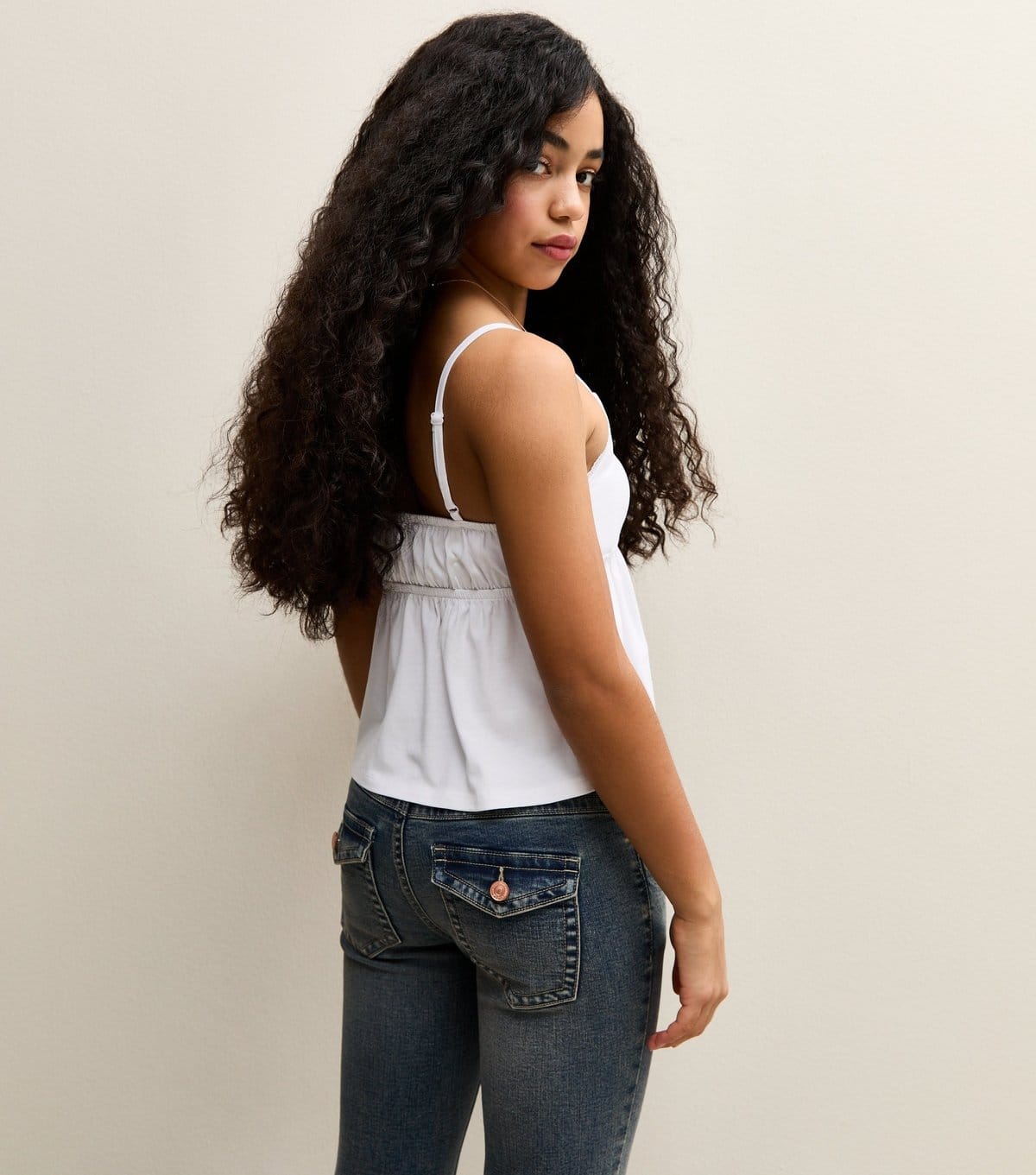 New Look Girls' White Triangle Scalloped Cami Top New Look - 4