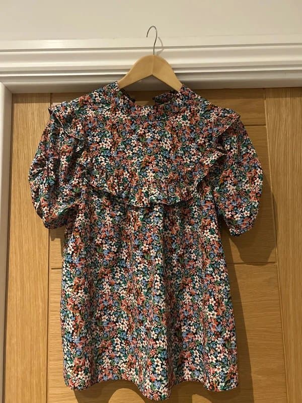 New Look New Look size 12-14 floral top