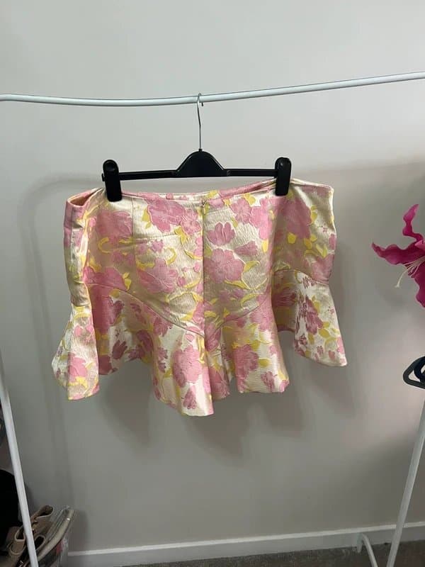ASOS Floral Jacquard Peplum Shorts - ASOS Luxe Size 22 BNWT