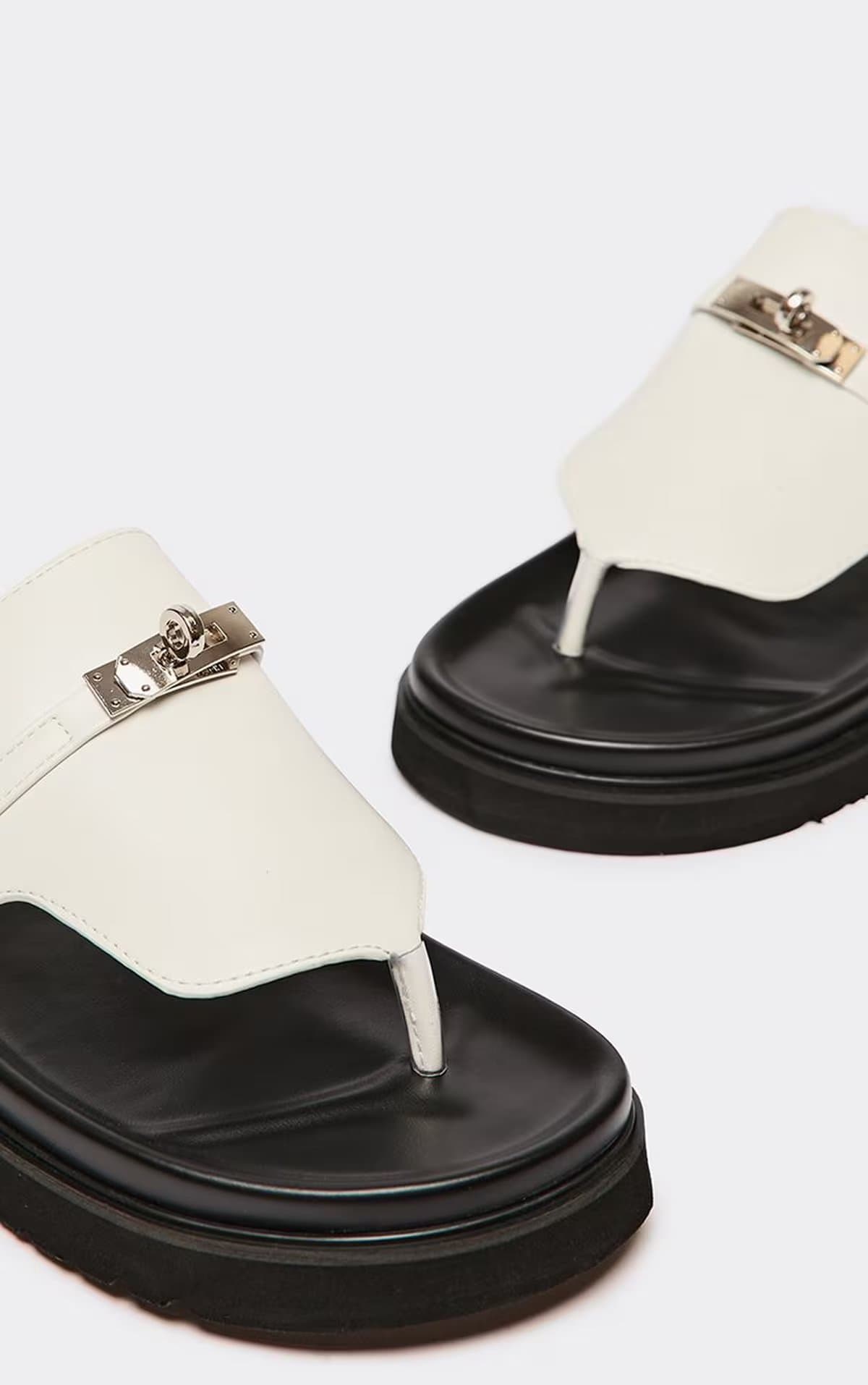EGO Danni Lock Detail Thong Strap Flat Slider Sandal In White Faux Leather, Women's Size UK 3