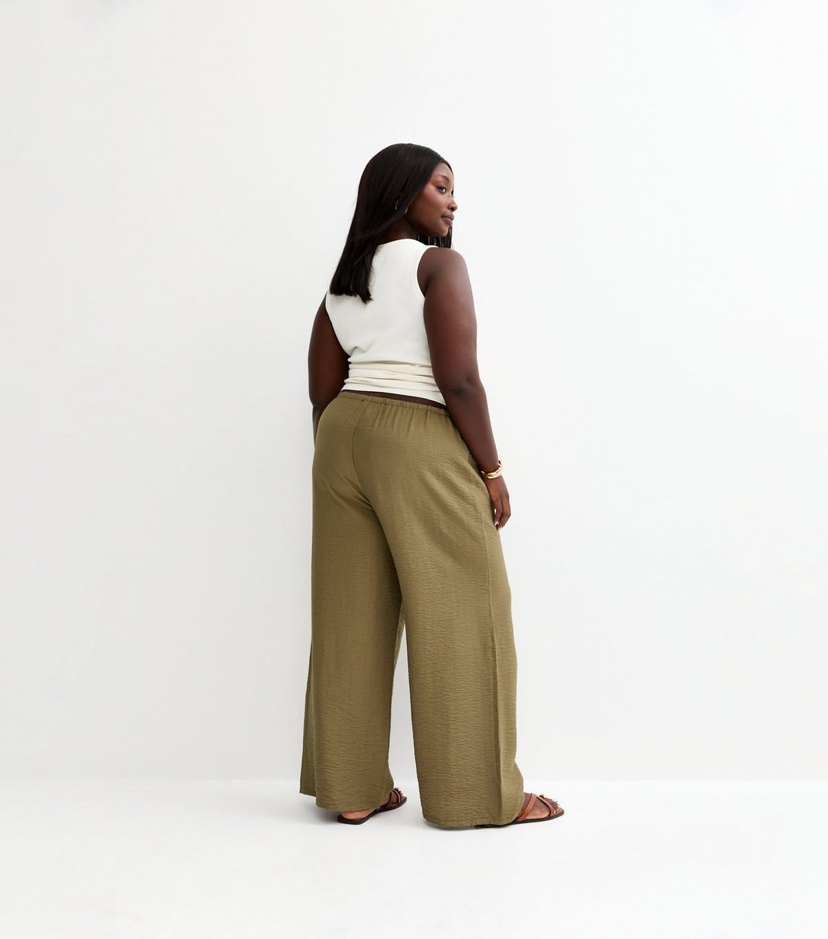 New Look Women's Plus Size Khaki Textured Wide Leg Trousers Curves New Look - 4