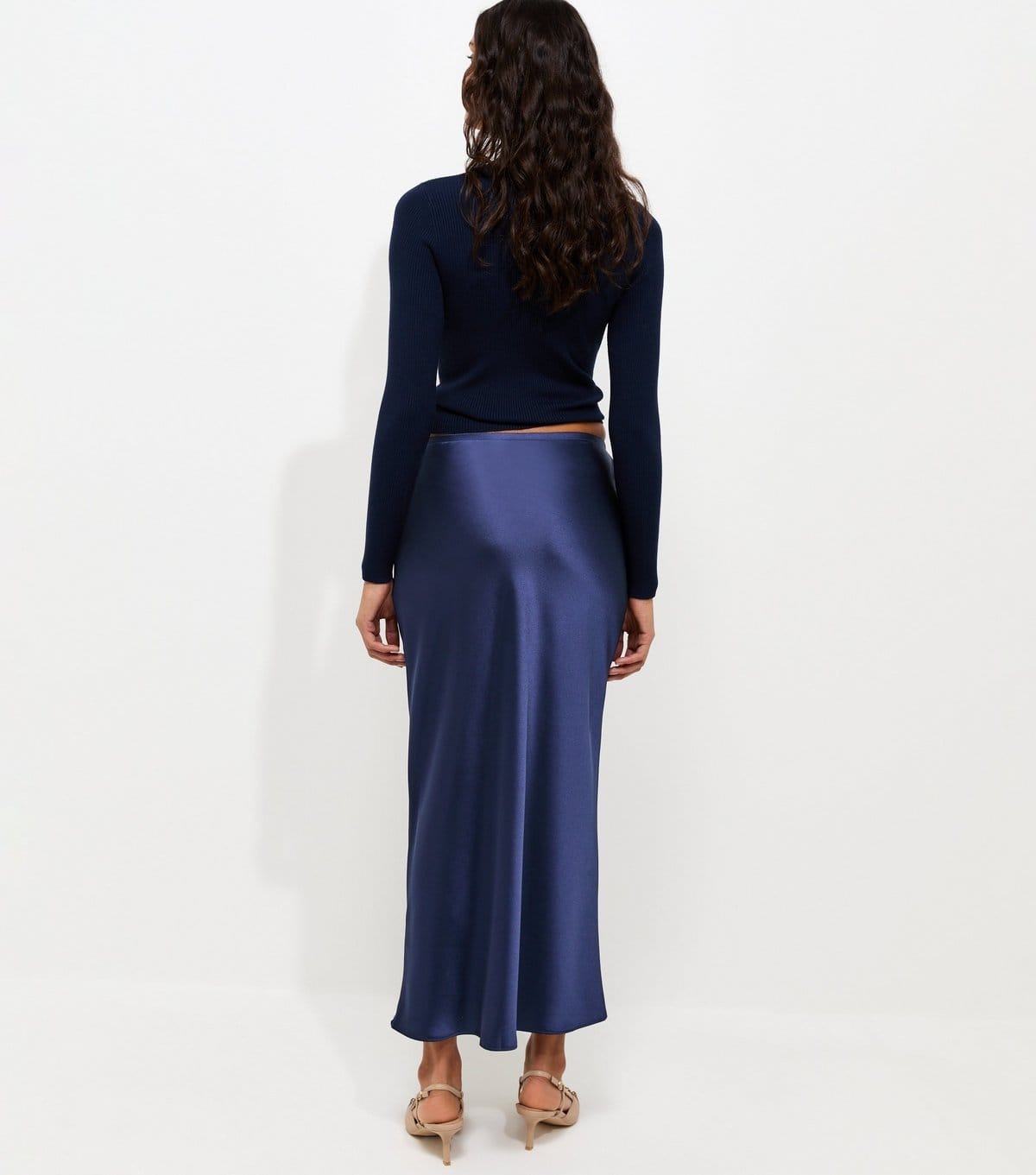 New Look Women's Navy Satin Bias Cut Midi Skirt New Look - 4