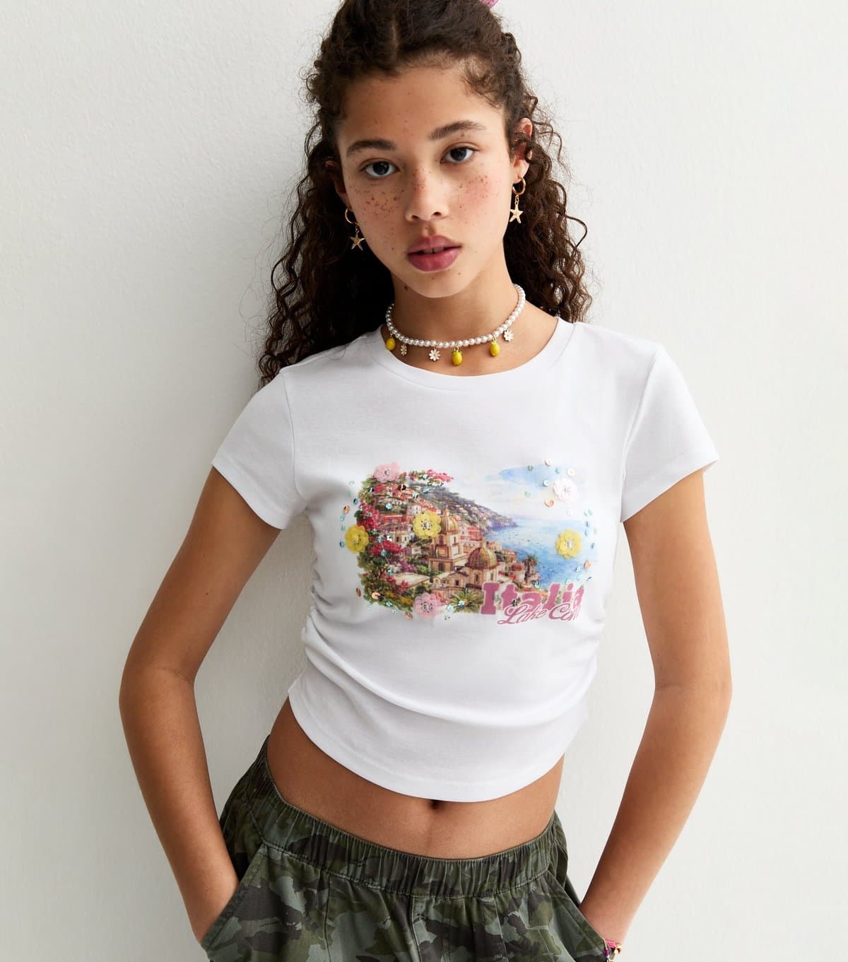 New Look Girls' White Italia Lake Como Embellished Cropped T-Shirt New Look