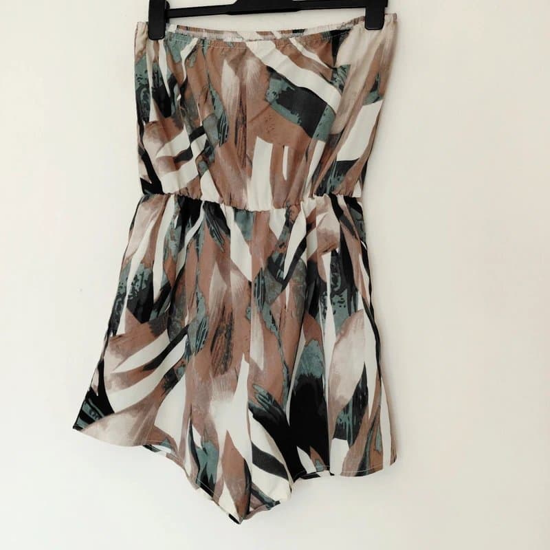 Shein Shein women's patterned jumpsuit - playsuit size 12 - 14 brand new