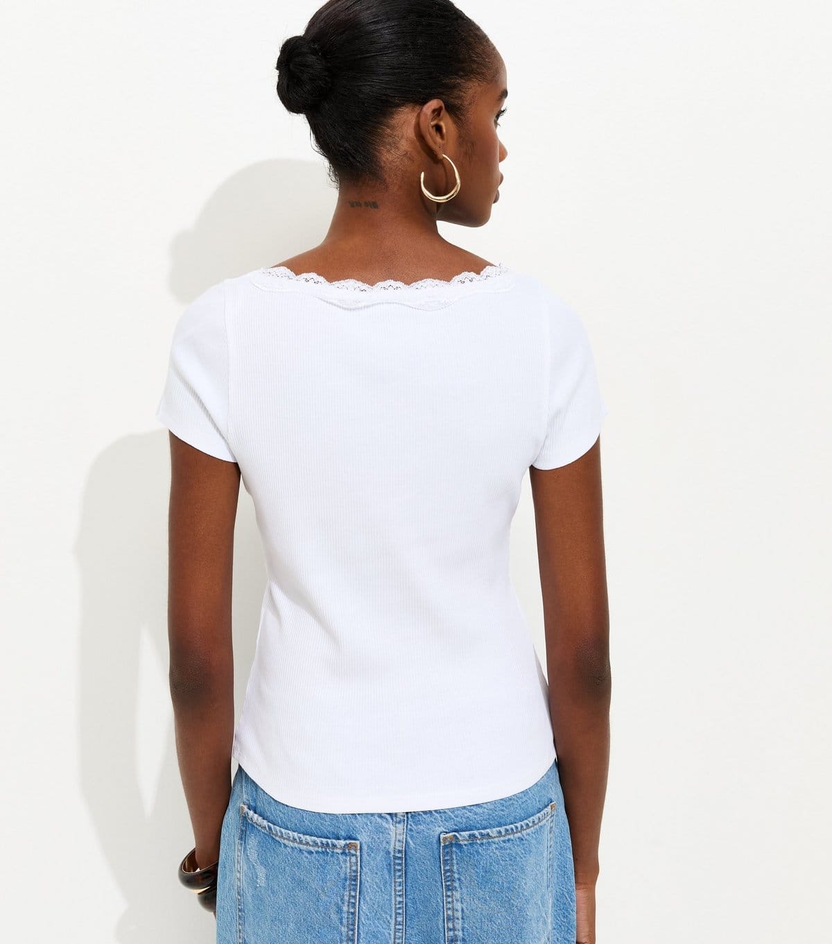 New Look Women's White V Neck Lace Trim Top New Look - 4