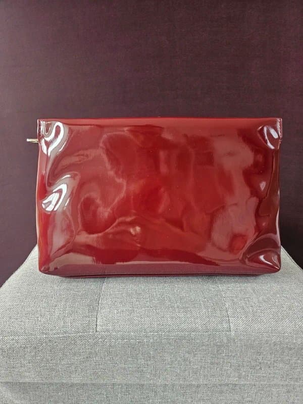ASOS Design ASOS Design - Patent Faux Leather Clutch Bag
