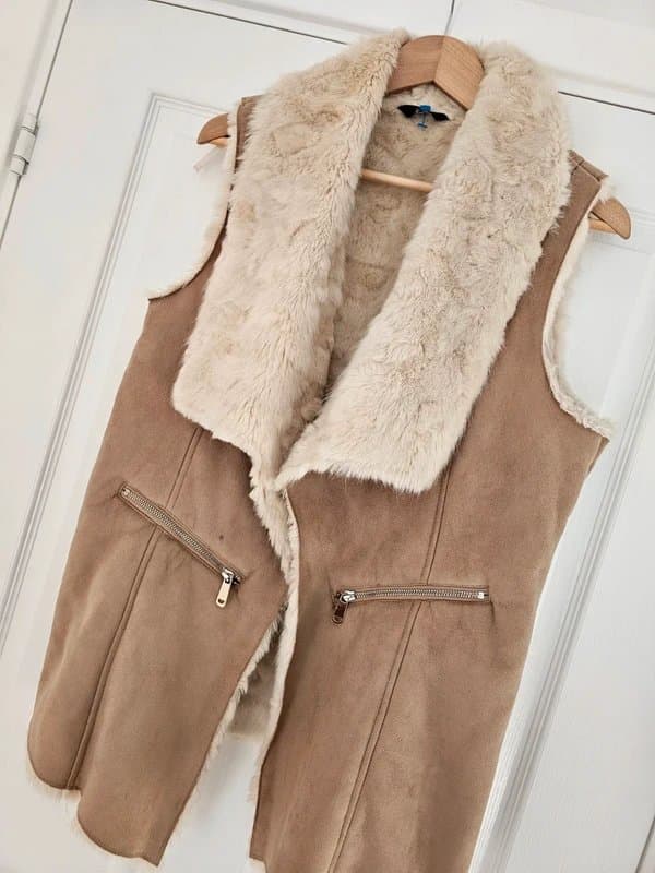 F&F F&F Faux Sheepskin Gilet – Drape Front, Zip Pockets, Size 14 | Cosy Winter Layer