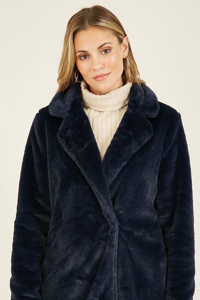 Yumi Yumi Women's Navy Faux Fur Coat - 2