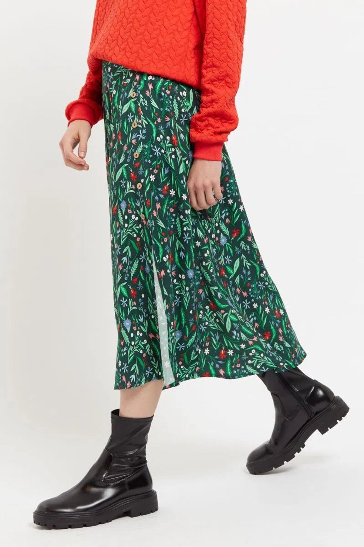 Louche Louche Women's Barney Folk Floral Print Midi Skirt in Multi in Green - 3